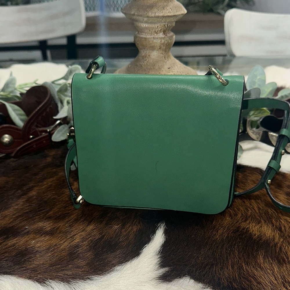BCBGMaxAzria Stylish Green Crossbody Bag